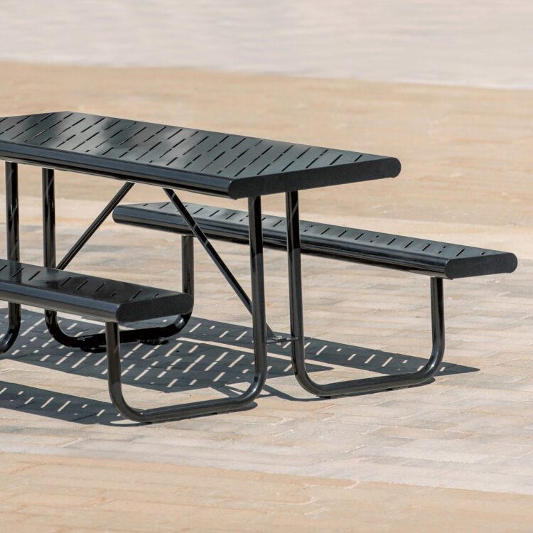 black steel garden picnic table can be applied to any urban outdoor space for both commercial and residential uses