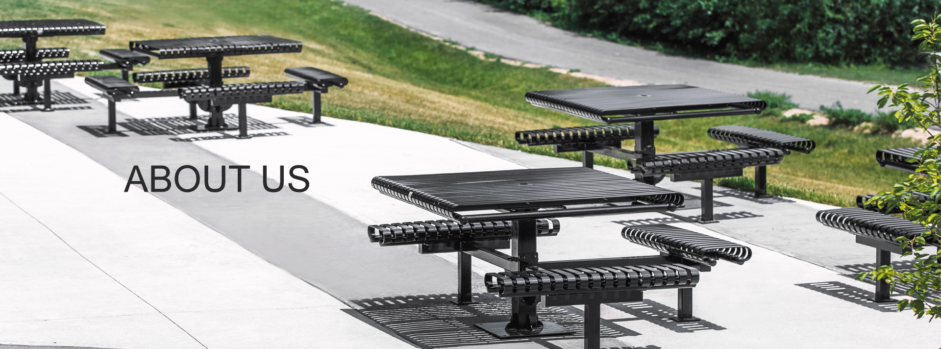 Site Furniture / Outdoor Furniture / Street Furniture - Canada