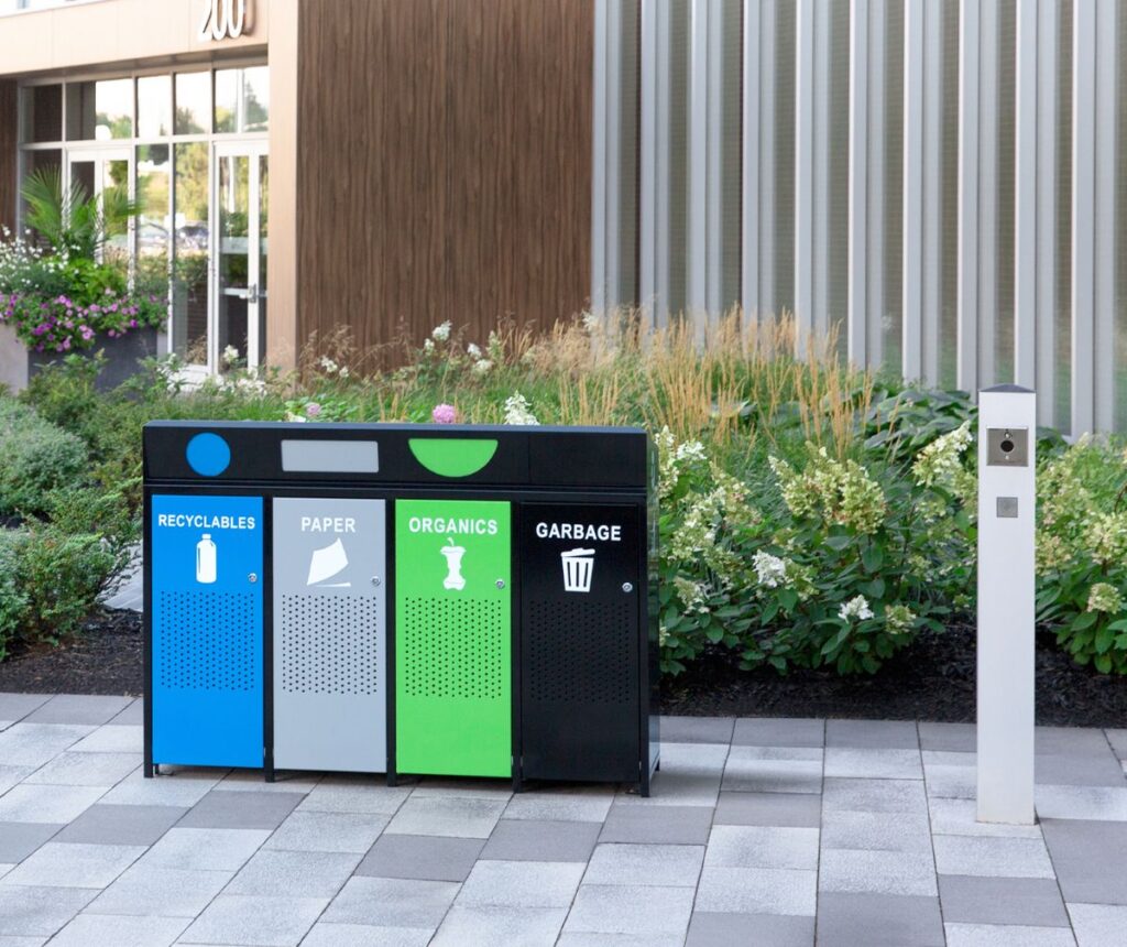 Consilium Place Scarborough, ON – Recycling Bin CRC-816